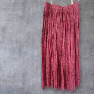 Chic Dark Magenta Floral Maxi Skirt
